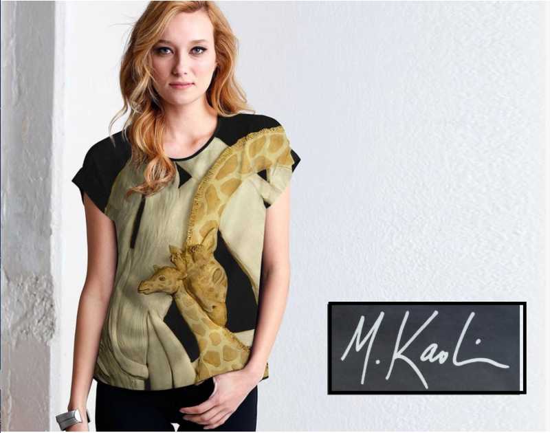 VIDA model giraffe tenderness mod tee,fashion safari top elegant sporty style